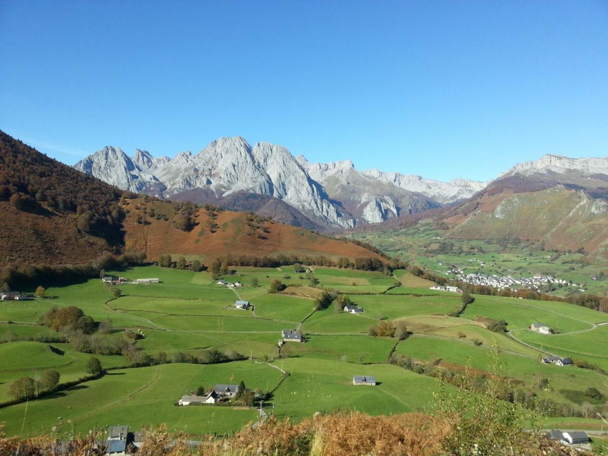 Gite De Montagne Du Plateau De Lhers- Accueil Randonneurs Accous Ngoại thất bức ảnh