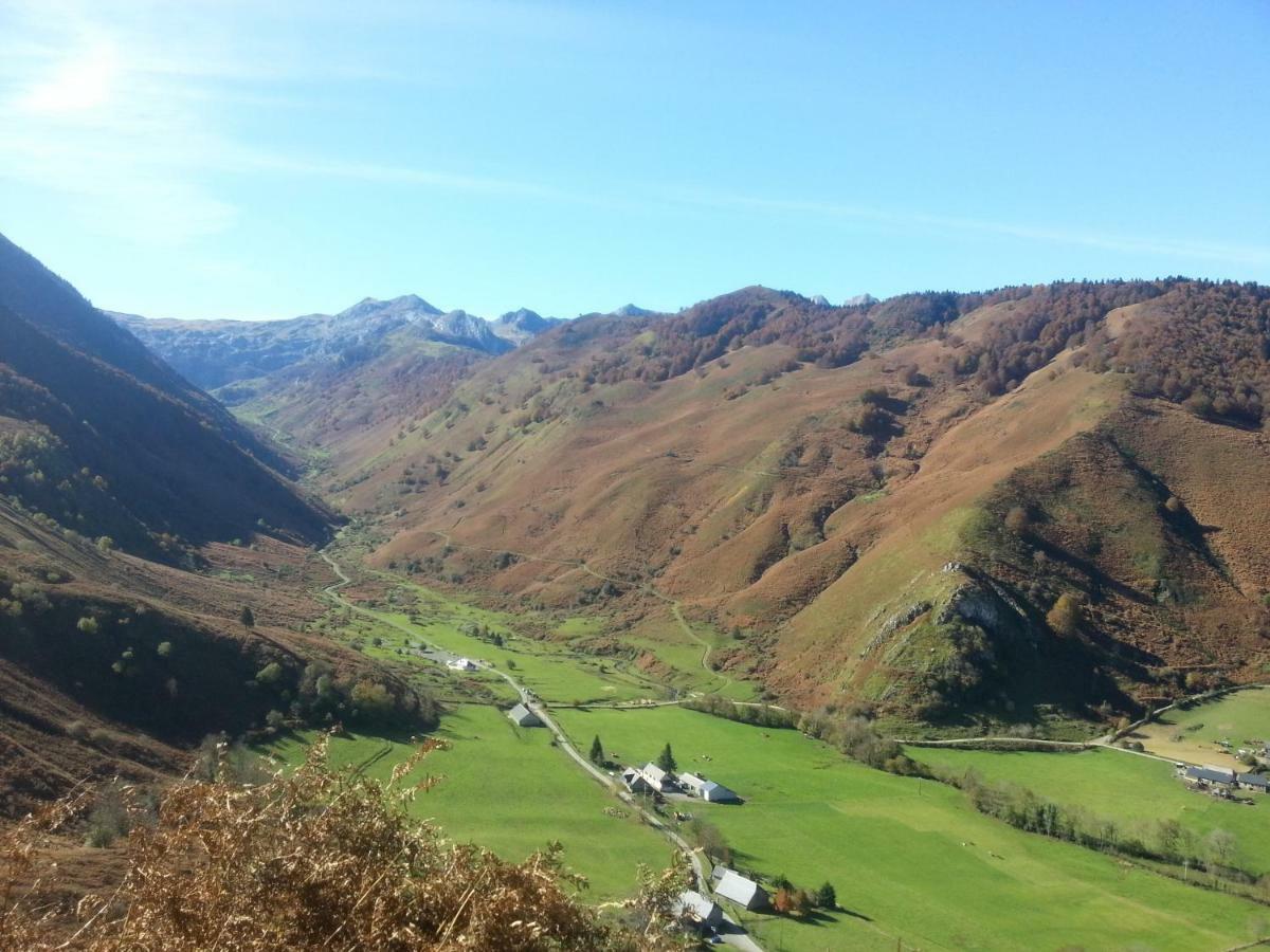 Gite De Montagne Du Plateau De Lhers- Accueil Randonneurs Accous Ngoại thất bức ảnh