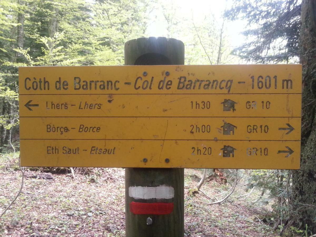Gite De Montagne Du Plateau De Lhers- Accueil Randonneurs Accous Ngoại thất bức ảnh
